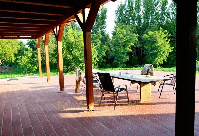 بنسيون Piszkeri Vendégház   Cece