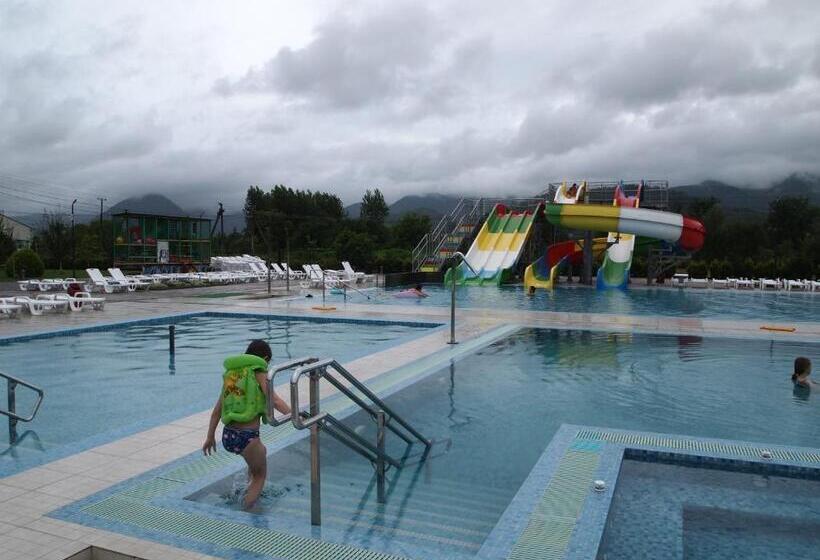 Tulipan Hotel Aquapark