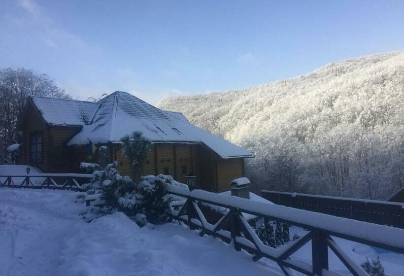 הוסטל Sadyba Sribne Dzherelo