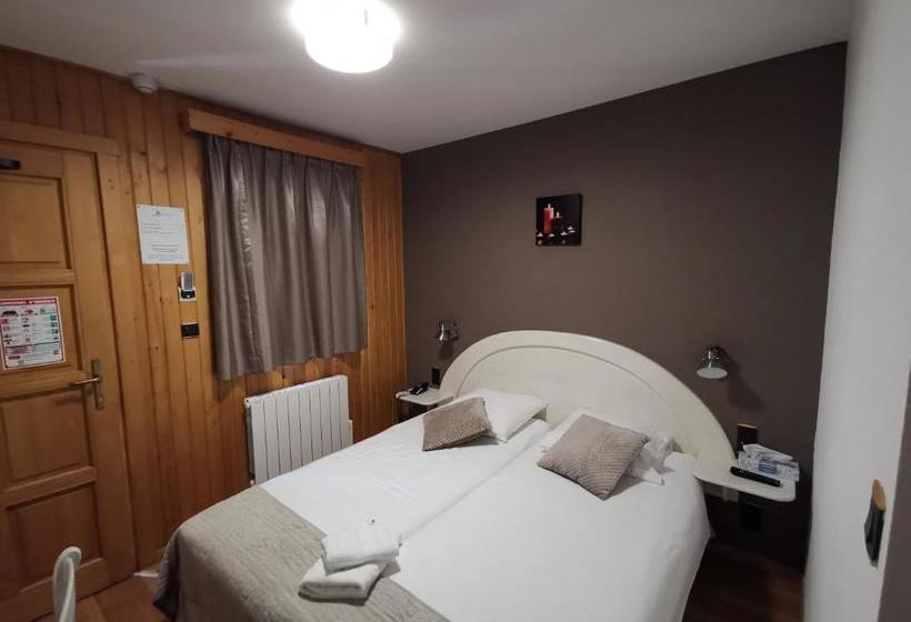 فندق Auberge Saint Jean