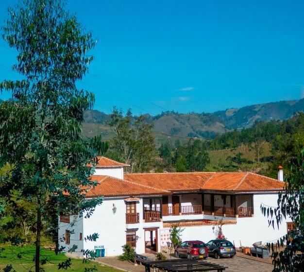 ホテル Campestre El Portón De Los Jeroglíficos