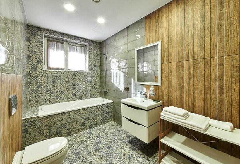 فندق Goodlife Park