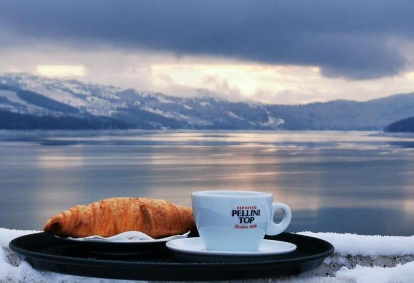 בית מלון כפרי Gradinile Romane