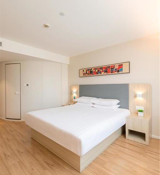 בית מלון כפרי Hanting Xuchang Yanling Huabo Avenue