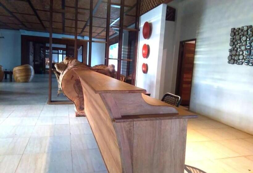 فندق Naya Matahora Island Resort