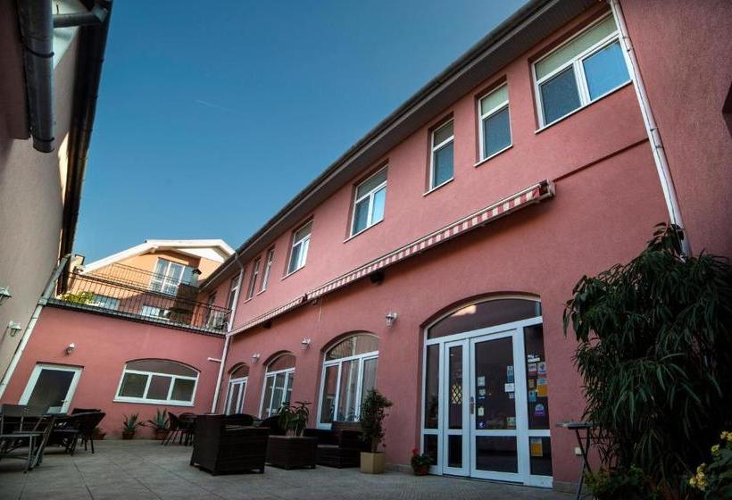 فندق Villa Romaine