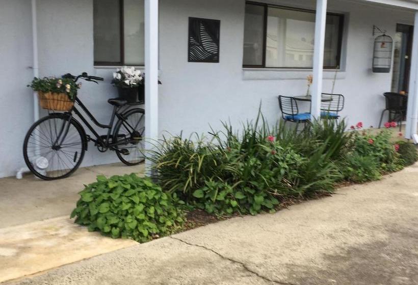 Kooweerup Motel