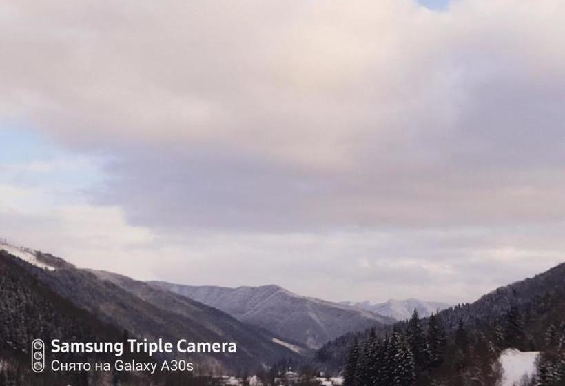 ペンション садиба в горах крістіан