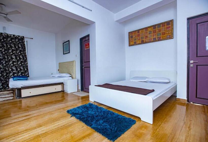 פנסיון Bendre S Holiday Home Karla