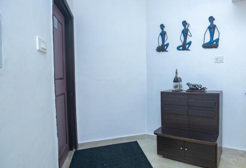 פנסיון Bendre S Holiday Home Karla