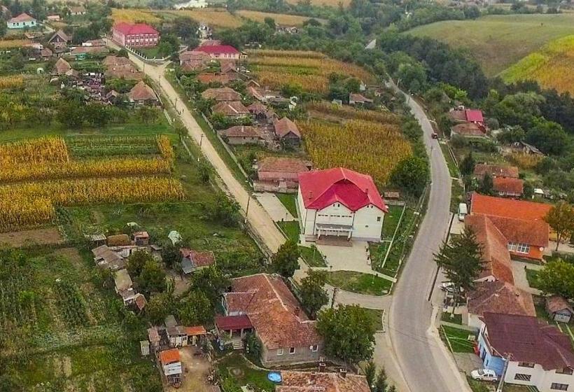 ペンション La Mos Pavel