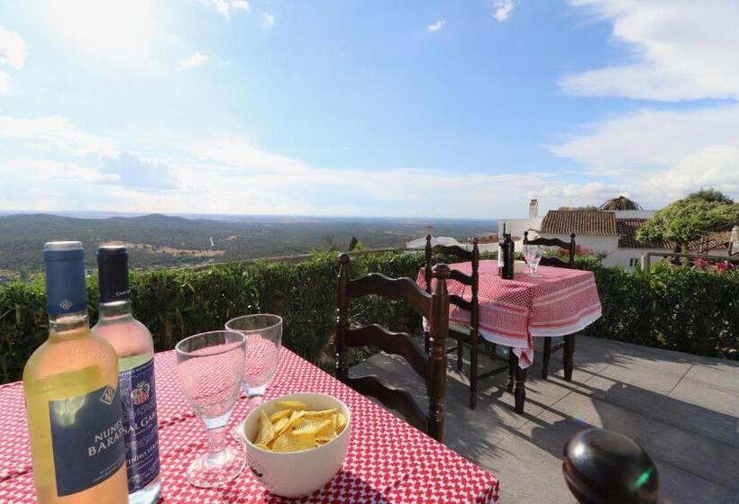 بنسيون The Place At Evoramonte