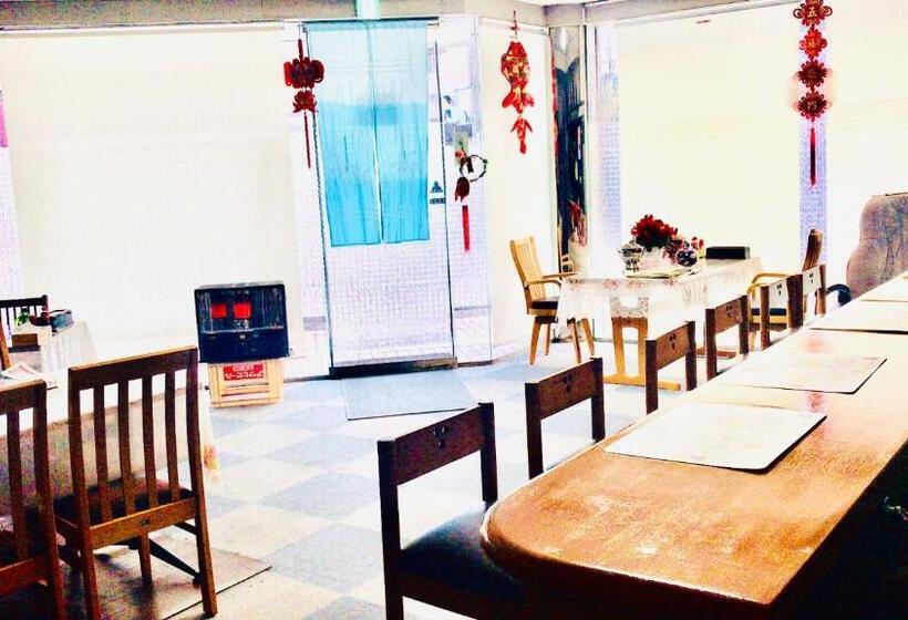 بنسيون 旅馆yo Ko