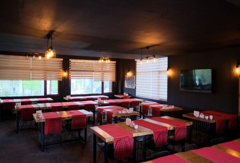 Zeyti̇ndali Yayla Otel