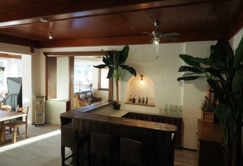 Bed and Breakfast Bergbude
