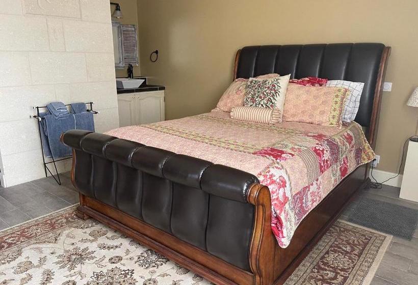 Bed and Breakfast Chateau Couchebout