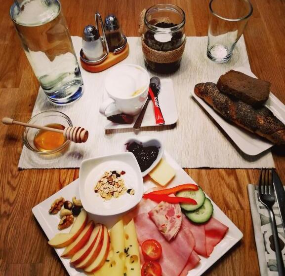 ベッドアンドブレックファースト Gästehaus Weitblick