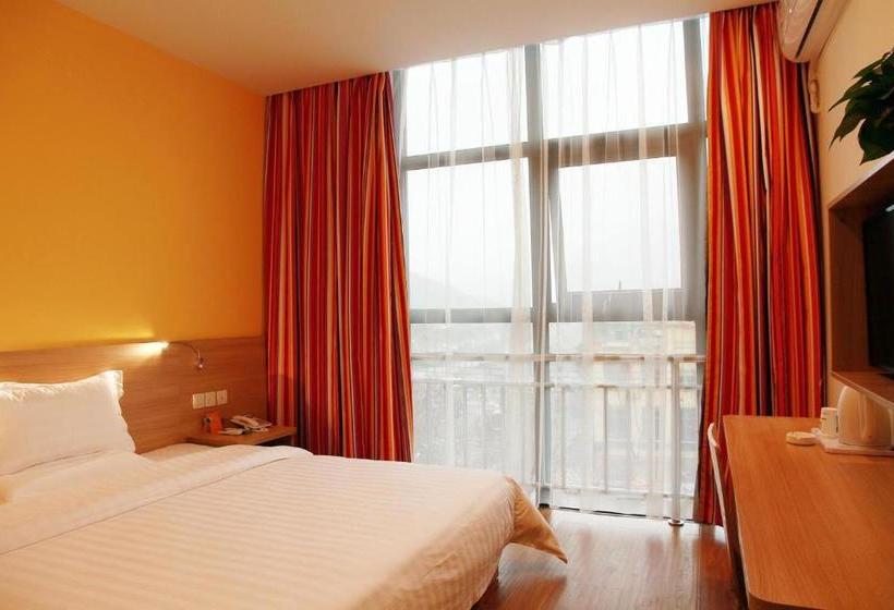בית מלון כפרי 7days Inn Chongqing Wansheng Sanyuanqiao Business Center