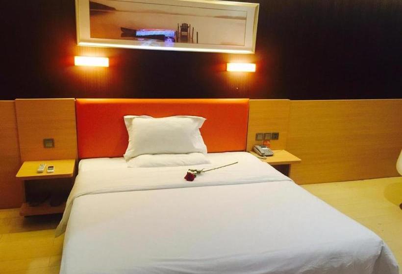Отель 7days Premium Yangzhou Baoying Avenue An Yidong Road