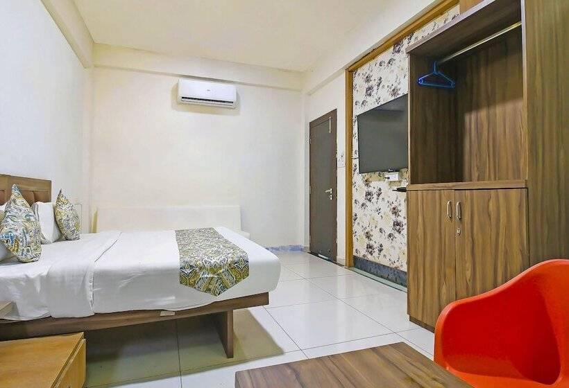 Fabhotel Sugar Cube