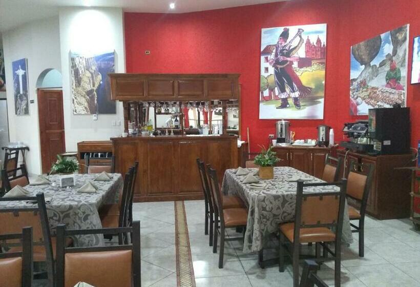 فندق Jiménez Plaza