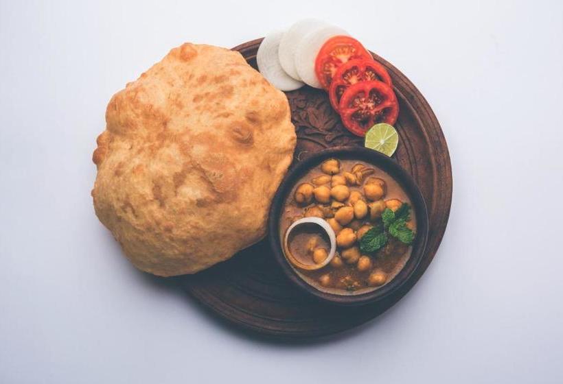 ホテル Oyo 62253 Swayamsiddha Continental