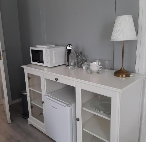 ホテル Saarijärven Ruustinna Oy