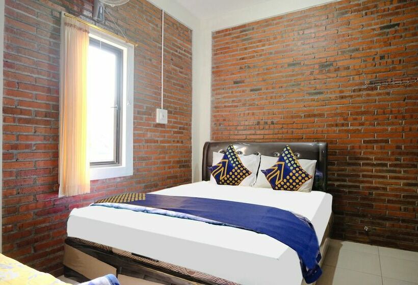 בית מלון כפרי Spot On 2375 Agbil Homestay