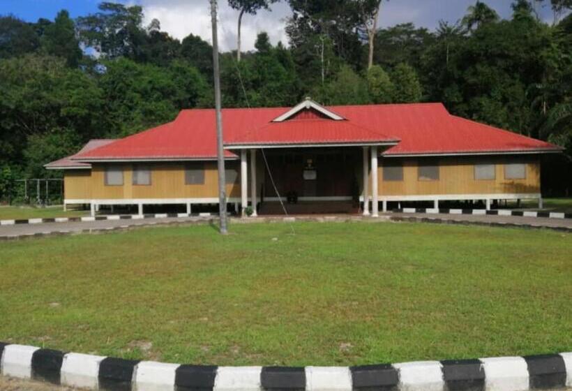 فندق Spot On 90014 Otternest Gunung Pulai 2   Hostel