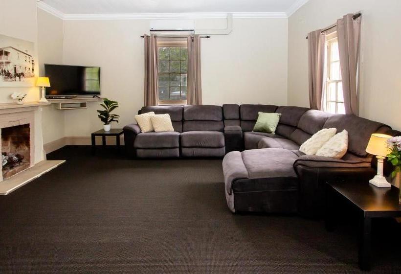 The Globe Hotel, Rylstone