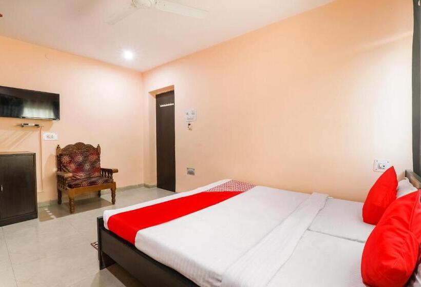 בית מלון כפרי O Priyal