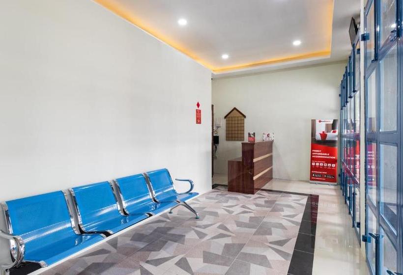 پانسیون Reddoorz Near Medan Amplas