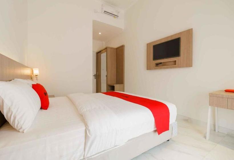 پانسیون Reddoorz Plus Syariah @ Jalan Dr Sutomo Padang