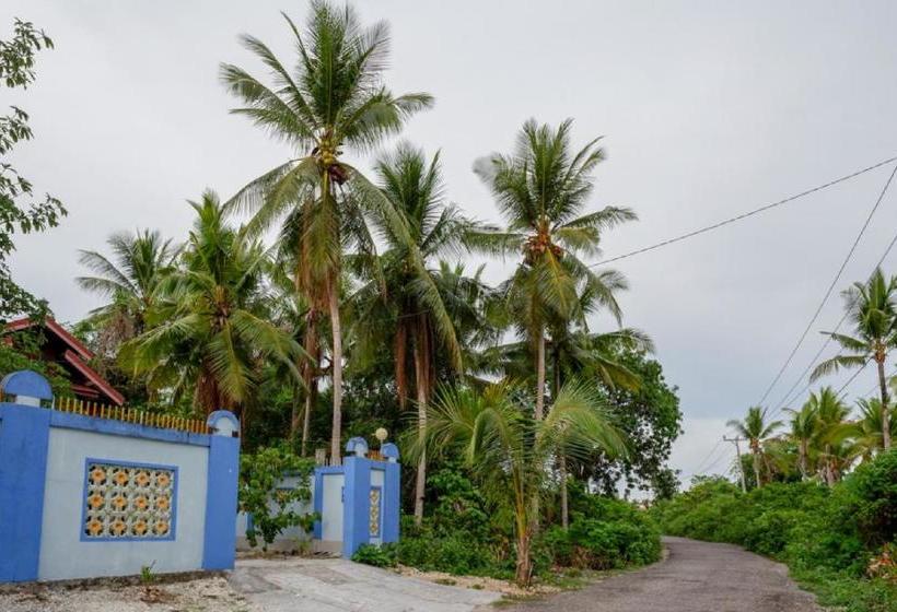פנסיון Reddoorz @ Wangi Wangi Island Wakatobi
