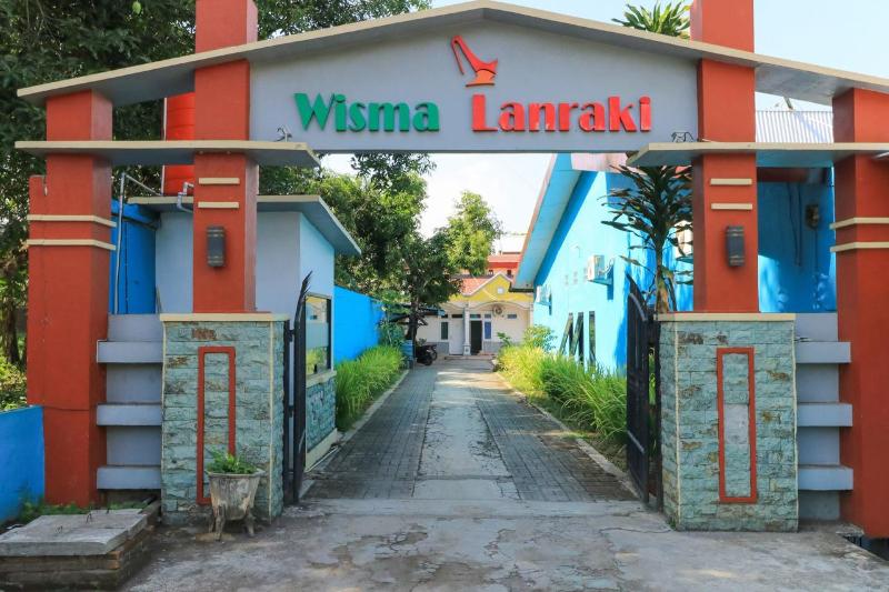 پانسیون Wisma Lanraki
