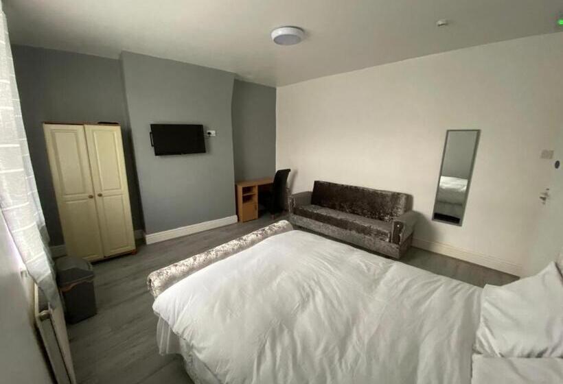 مبيت وإفطار Glorious Catering & Restaurant Bnb