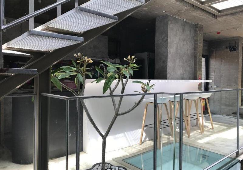 هتل Enishi Resort Villa