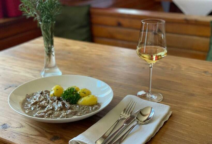 ホテル Königsbrunner Landgasthof