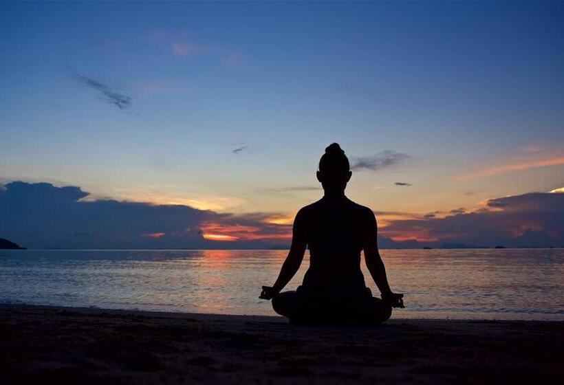 فندق Satva Samui Yoga And Wellness Resort