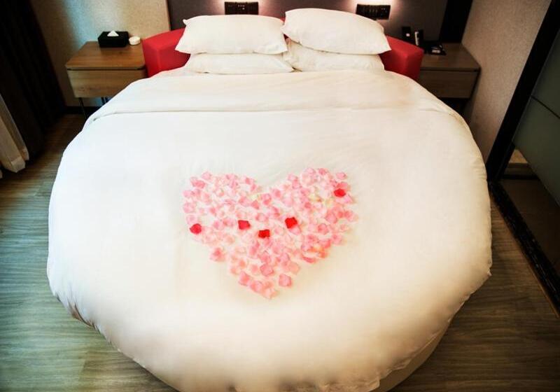هتل Up And In Guizhou Qian Southwest Xingyi City Mengle City