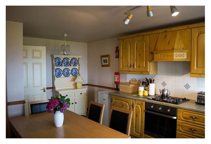 Beachview Cottage
