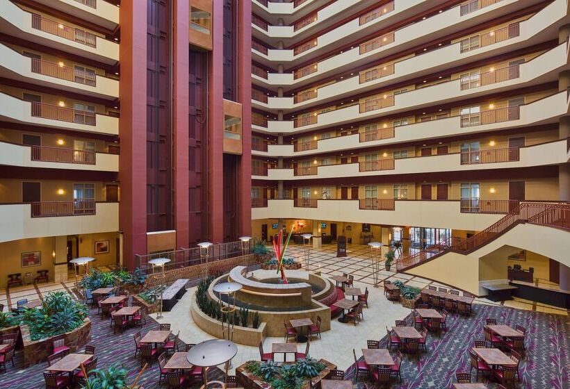 هتل Embassy Suites By Hilton Charlotte Concord Golf Resort & Spa