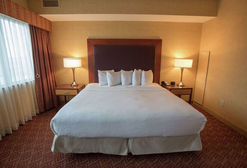 هتل Embassy Suites By Hilton Charlotte Concord Golf Resort & Spa