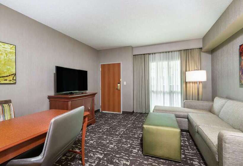 בית מלון כפרי Embassy Suites By Hilton St. Louis St. Charles