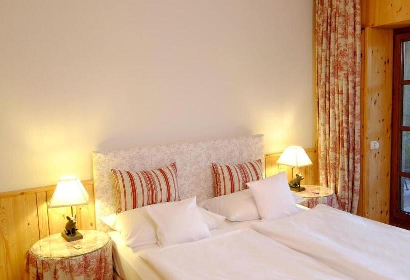 فندق Gut Klostermuhle Natur Resort & Medical Spa