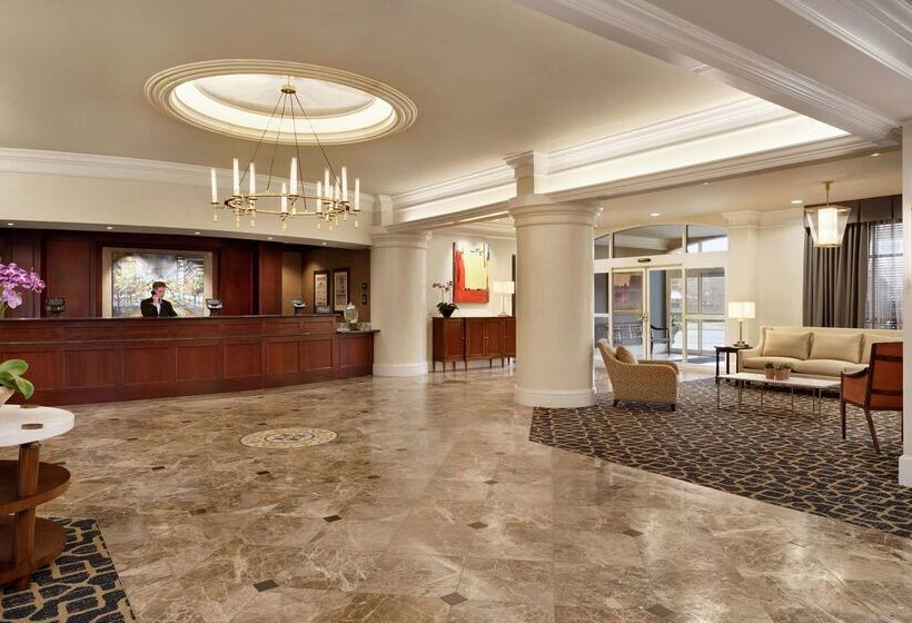 هتل Hilton Columbia Center