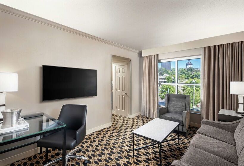 هتل Hilton Columbia Center