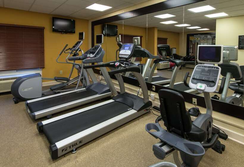 בית מלון כפרי Hilton Garden Inn Auburn/opelika