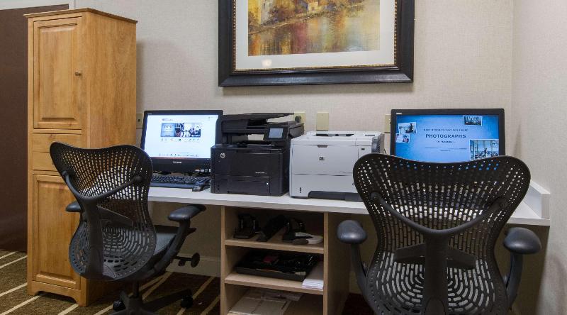 בית מלון כפרי Hilton Garden Inn Auburn/opelika