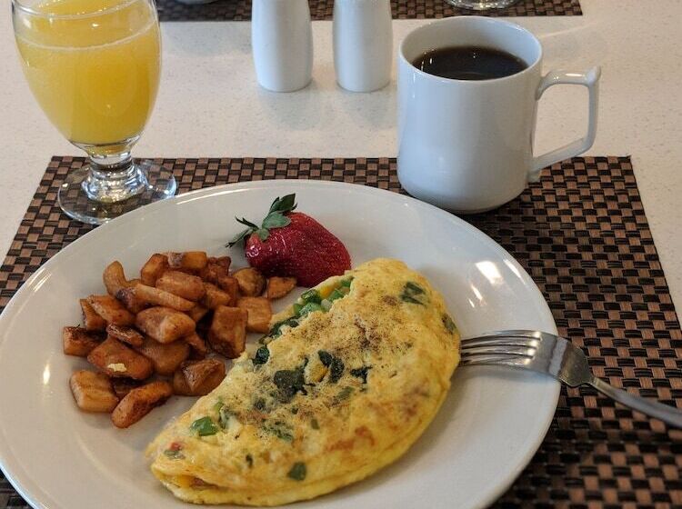 בית מלון כפרי Hilton Garden Inn Chicago North Shore / Evanston